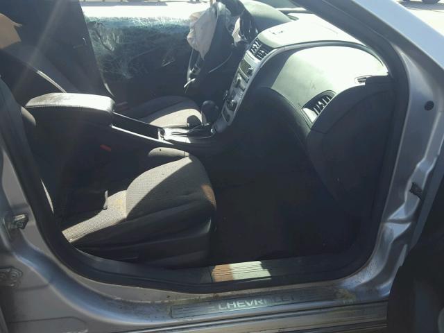 1G1ZC5EU1CF187685 - 2012 CHEVROLET MALIBU 1LT 银色 照片 5