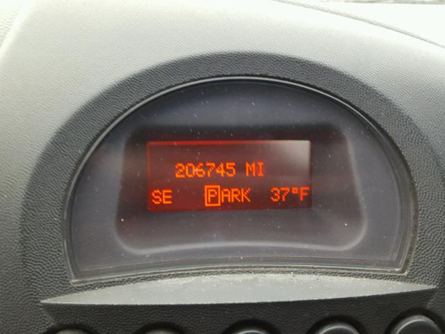 2G2WR524351223579 - 2005 PONTIAC GRAND PRIX SILVER photo 8