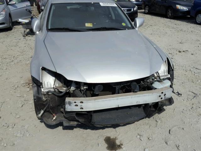 JTHCK262472019871 - 2007 LEXUS IS 250 SILVER photo 9