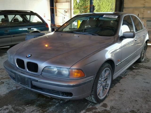 WBADM6330XBY20198 - 1999 BMW 528 I AUTO SILVER photo 2