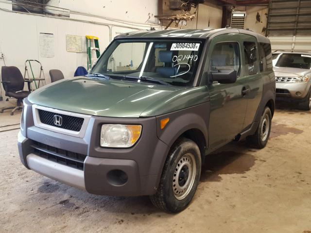 5J6YH27504L021440 - 2004 HONDA ELEMENT EX GREEN photo 2