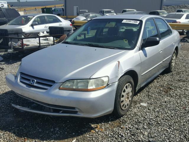 1HGCF86621A114424 - 2001 HONDA ACCORD VAL SILVER photo 2