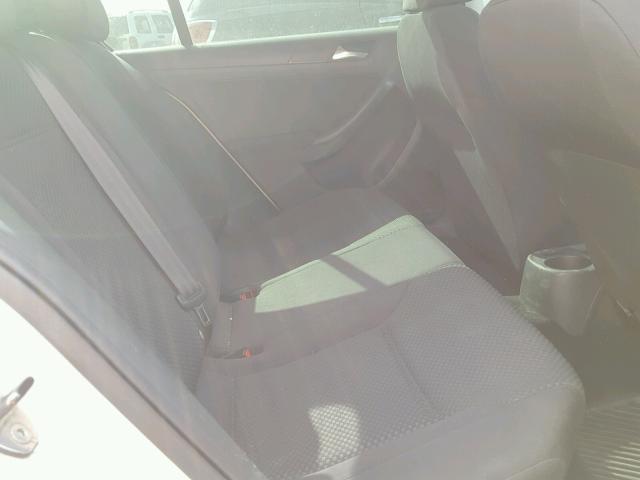 3VW1K7AJ0BM305364 - 2011 VOLKSWAGEN JETTA BASE WHITE photo 6