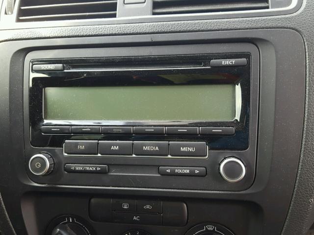 3VW1K7AJ0BM305364 - 2011 VOLKSWAGEN JETTA BASE WHITE photo 9