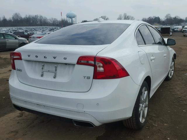 YV126MFK8G2414014 - 2016 VOLVO S60 PREMIE WHITE photo 4