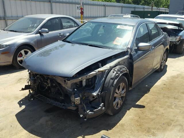 1HGCP2F63CA089109 - 2012 HONDA ACCORD SE SILVER photo 2