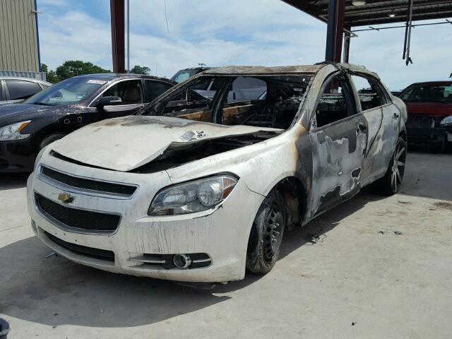 1G1ZE5E13BF313351 - 2011 CHEVROLET MALIBU LTZ WHITE photo 2