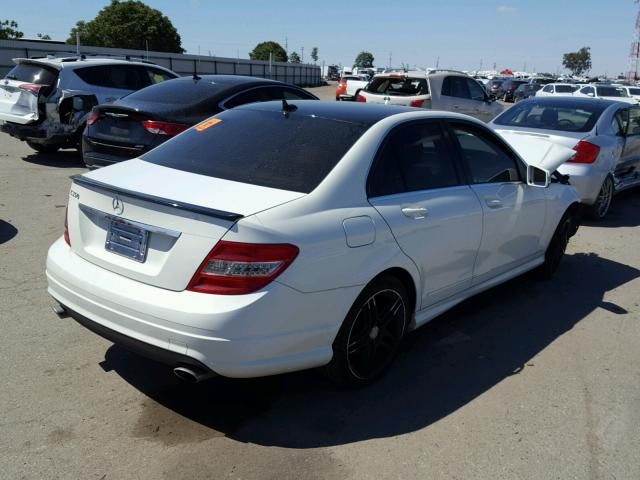 WDDGF5GB8BR137063 - 2011 MERCEDES-BENZ C 350 WHITE photo 4