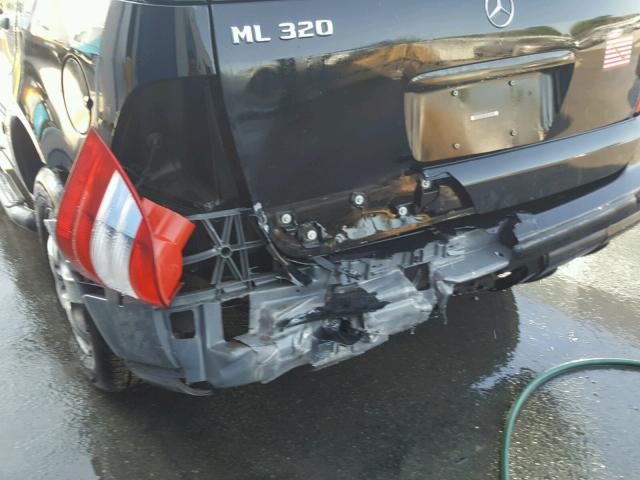 4JGAB54E93A375817 - 2003 MERCEDES-BENZ ML 320 BLACK photo 9