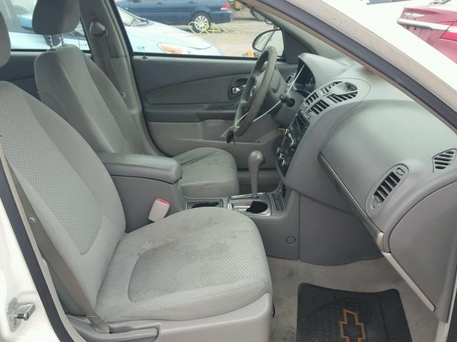 1G1ZS58F37F198709 - 2007 CHEVROLET MALIBU LS თეთრი ფოტო 5