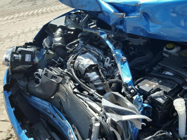 W04WJ3N5XHG005605 - 2017 BUICK CASCADA SP BLUE photo 9