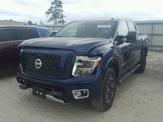 1N6AA1E5XHN500724 - 2017 NISSAN TITAN SV BLUE photo 2