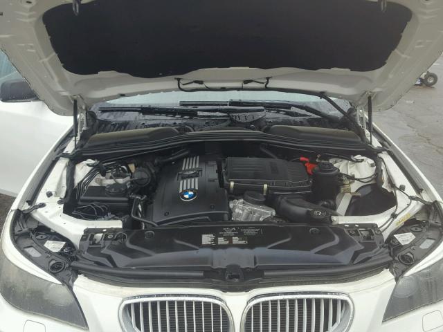 WBANV9C51AC137173 - 2010 BMW 535 XI WHITE photo 7