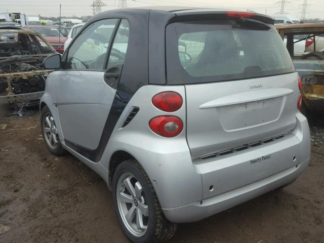 WMEEJ3BAXCK536085 - 2012 SMART FORTWO PUR SILVER photo 3