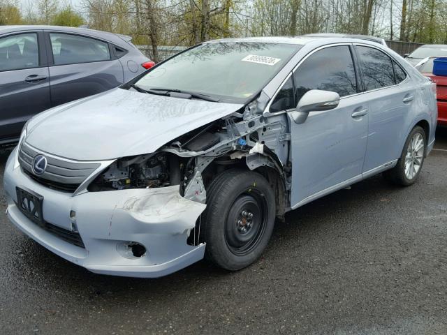 JTHBB1BA6A2024080 - 2010 LEXUS HS 250H SILVER photo 2