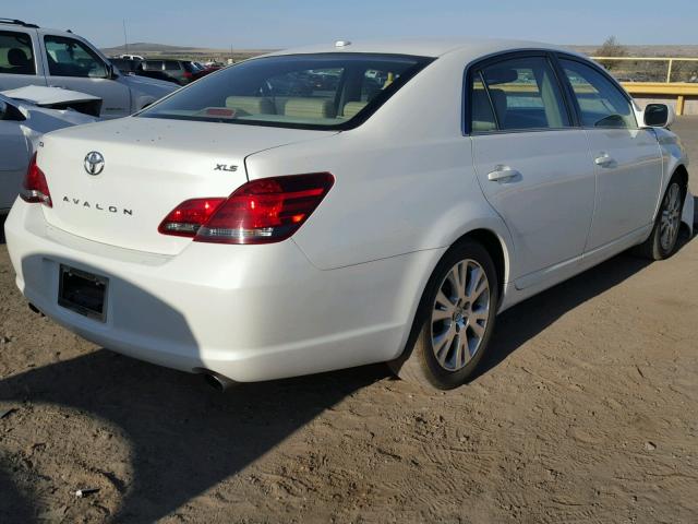 4T1BK3DBXAU354002 - 2010 TOYOTA AVALON XL WHITE photo 4