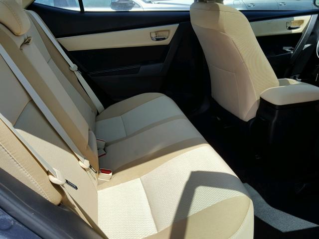 5YFBPRHE9HP564451 - 2017 TOYOTA COROLLA LE 蓝色 照片 6