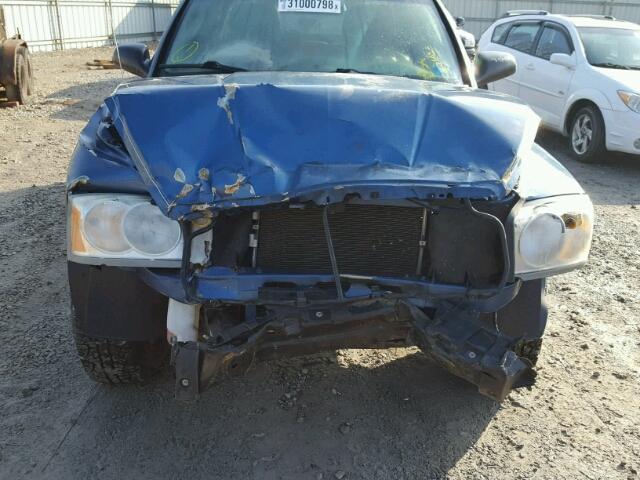 1D7HE28K76S668984 - 2006 DODGE DAKOTA QUA BLUE photo 9