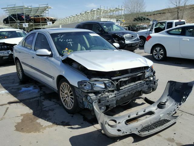 YV1RS53D522172751 - 2002 VOLVO S60 T5 GRAY photo 1