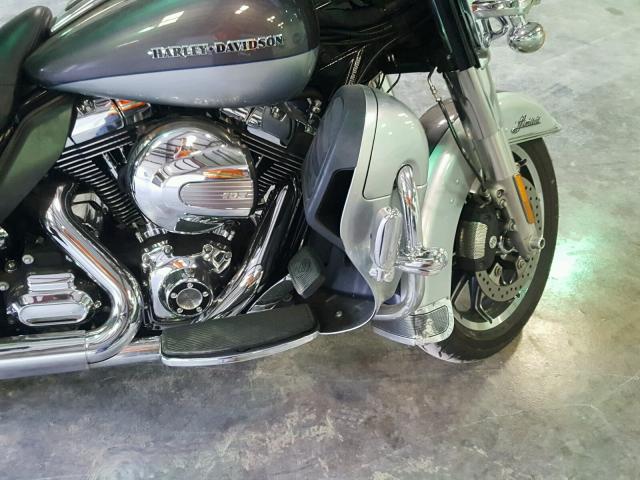 1HD1KEL10EB702085 - 2014 HARLEY-DAVIDSON FLHTK ELEC 银色 照片 10