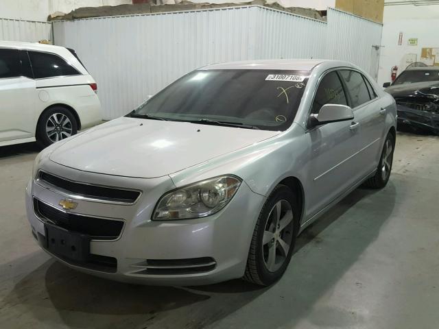 1G1ZC5E12BF268666 - 2011 CHEVROLET MALIBU 1LT 银色 照片 2
