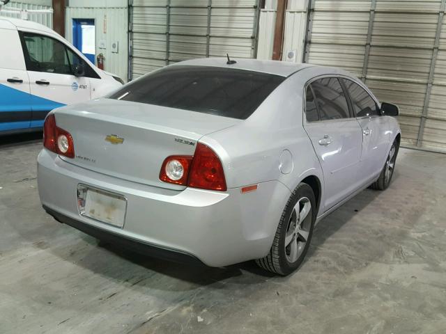 1G1ZC5E12BF268666 - 2011 CHEVROLET MALIBU 1LT 银色 照片 4