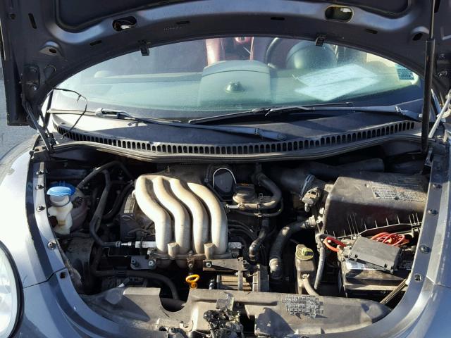 3VWCM31Y05M358143 - 2005 VOLKSWAGEN NEW BEETLE 灰色 照片 7