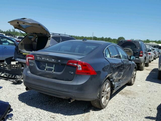 YV1622FS5C2094856 - 2012 VOLVO S60 T5 GRAY photo 4