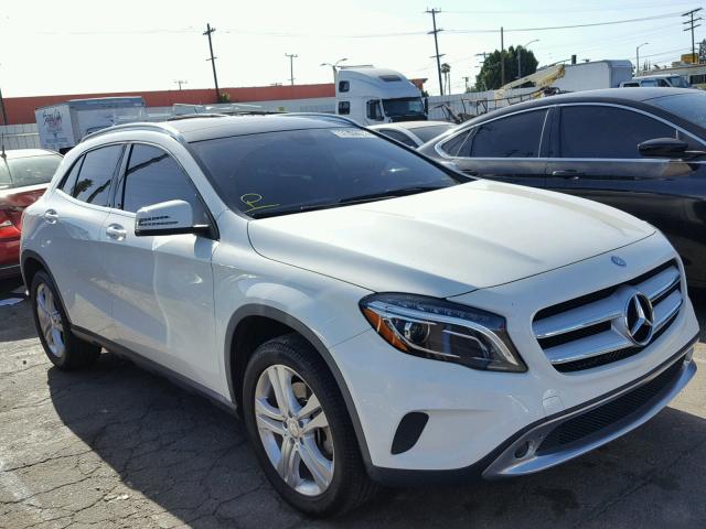 WDCTG4EB1FJ179964 - 2015 MERCEDES-BENZ GLA 250 WHITE photo 1