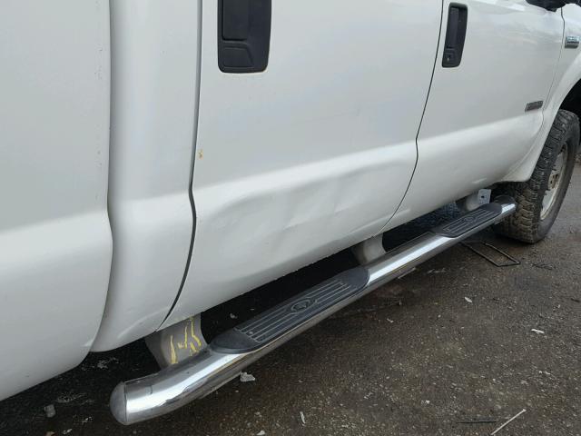 1FTSW31PX6EC66027 - 2006 FORD F350 SRW S WHITE photo 9