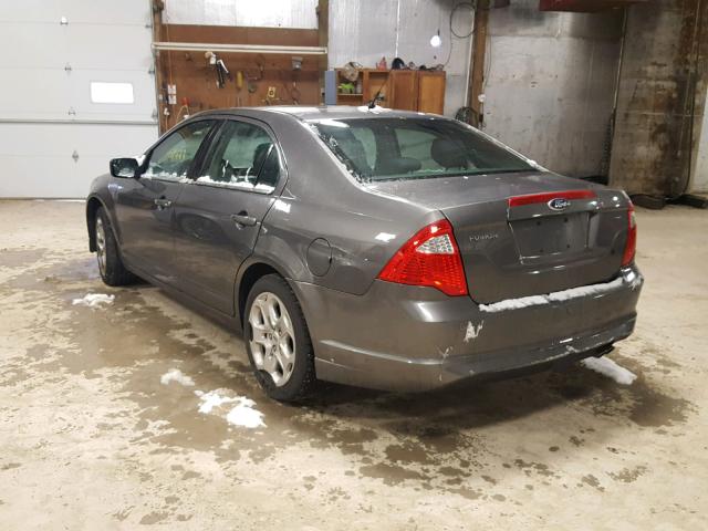 3FAHP0HA7BR304897 - 2011 FORD FUSION SE GRAY photo 3