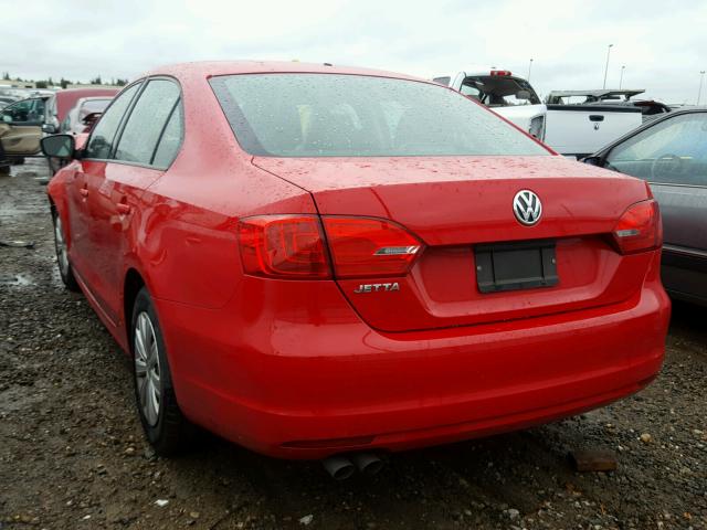 3VW2K7AJ2EM255558 - 2014 VOLKSWAGEN JETTA BASE RED photo 3