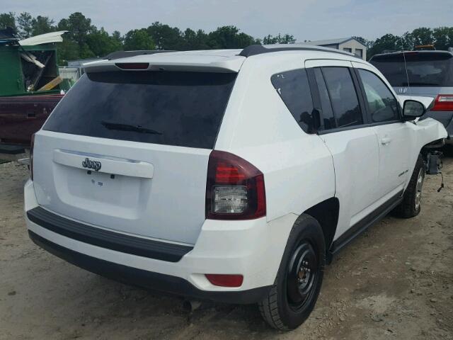 1C4NJCBAXFD397258 - 2015 JEEP COMPASS WHITE photo 4