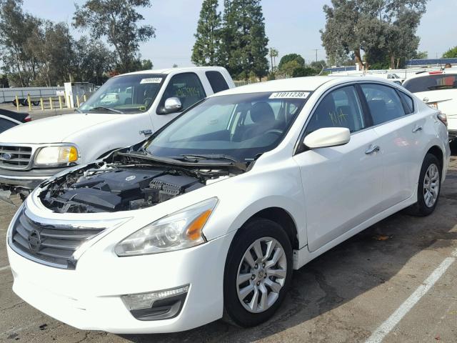 1N4AL3AP7EN252398 - 2014 NISSAN ALTIMA 2.5 WHITE photo 2