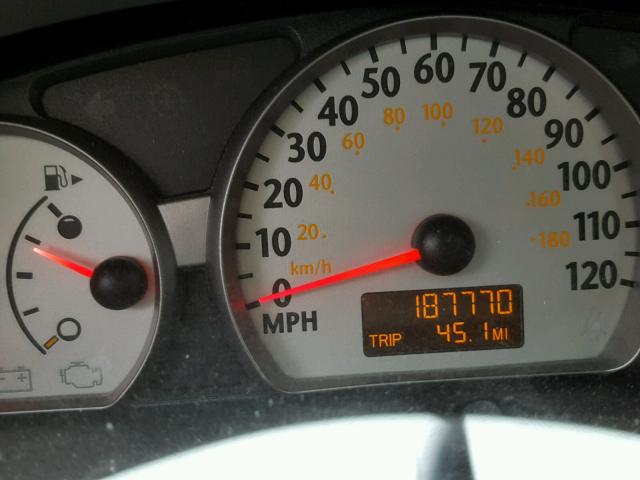 1G8AL52F04Z102517 - 2004 SATURN ION LEVEL SILVER photo 8