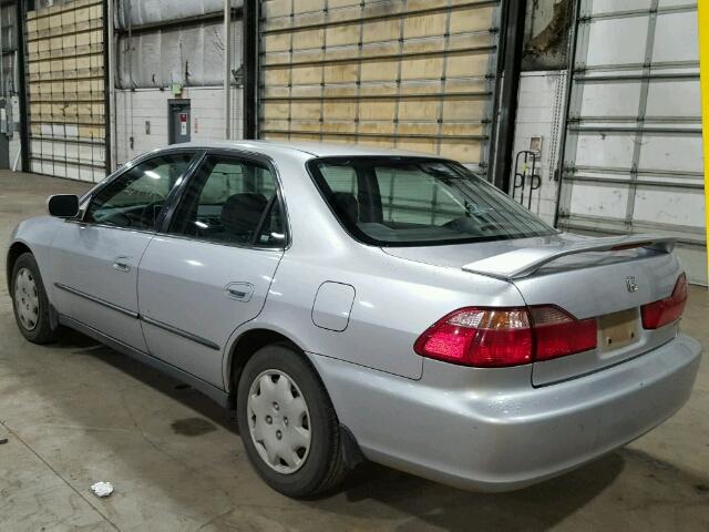 JHMCG5648XC048692 - 1999 HONDA ACCORD LX SILVER photo 3