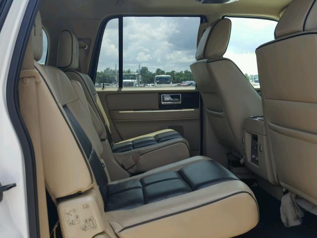 5LMFL27589EJ01679 - 2009 LINCOLN NAVIGATOR WHITE photo 6