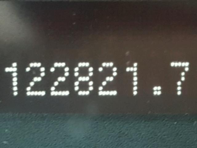 5LMFL27589EJ01679 - 2009 LINCOLN NAVIGATOR WHITE photo 8