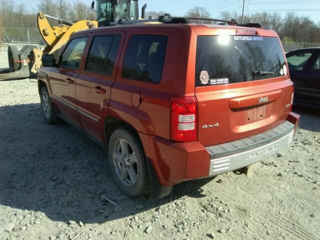 1J4NF4GB7AD599065 - 2010 JEEP PATRIOT LI ORANGE photo 3