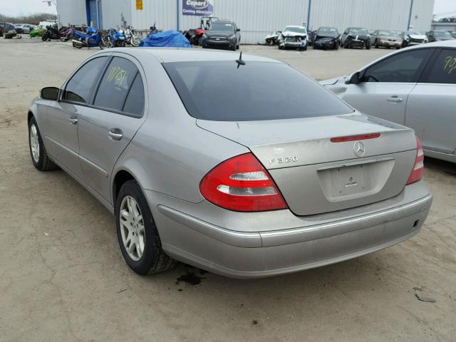 WDBUF65J23A366141 - 2003 MERCEDES-BENZ E 320 GRAY photo 3