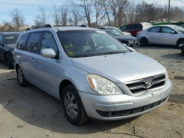 KNDMC233676014325 - 2007 HYUNDAI ENTOURAGE SILVER photo 1