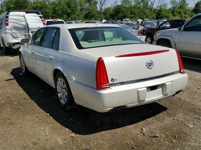 1G6KD57Y19U118802 - 2009 CADILLAC DTS WHITE photo 3