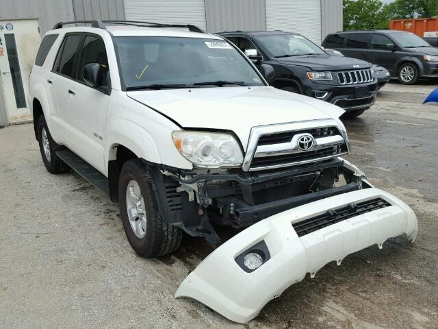 JTEBU14R970118839 - 2007 TOYOTA 4RUNNER SR WHITE photo 1