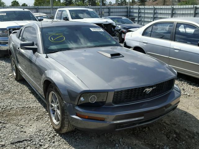 1ZVFT80NX55113070 - 2005 FORD MUSTANG RED photo 1