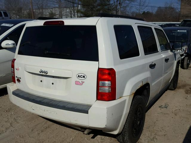 1J8FF28WX8D516618 - 2008 JEEP PATRIOT SP WHITE photo 4