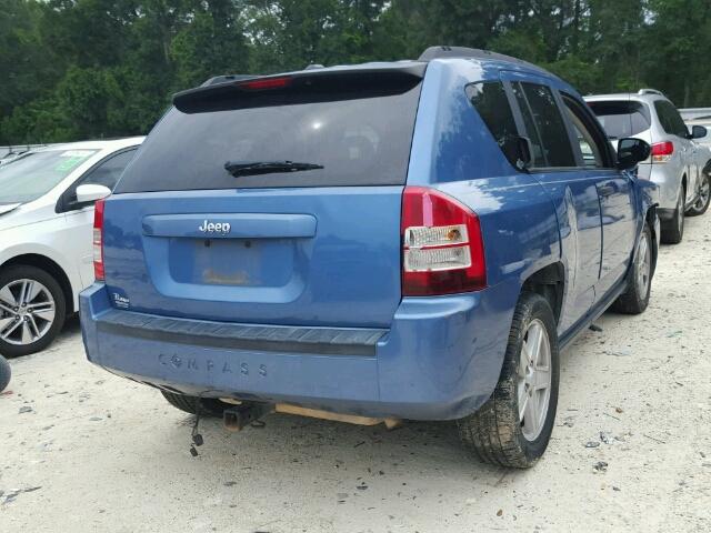 1J8FT47W67D391654 - 2007 JEEP COMPASS BLUE photo 4