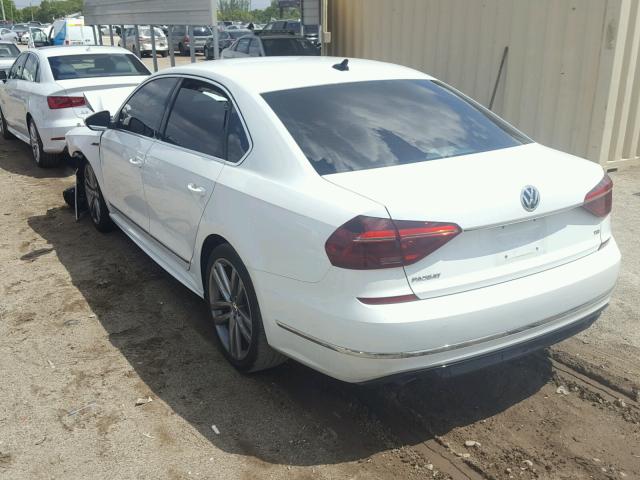 1VWDT7A32HC080208 - 2017 VOLKSWAGEN PASSAT R-L 白色 照片 3