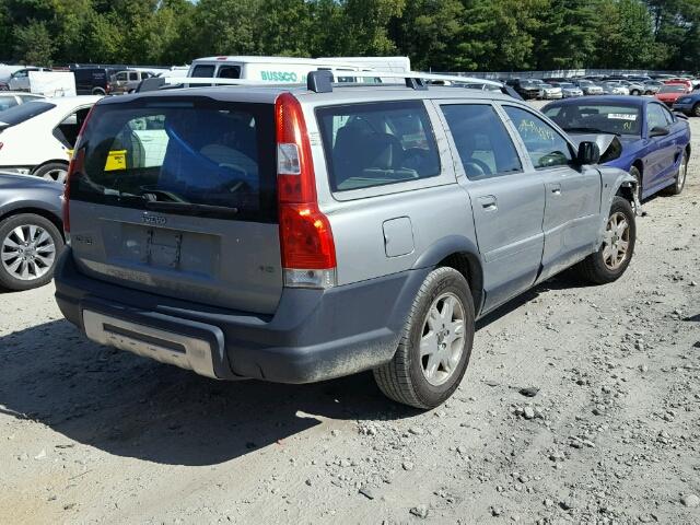 YV1SZ592051202381 - 2005 VOLVO XC70 GRAY photo 4