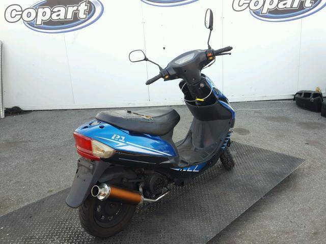 L9NTEACB5E1172786 - 2014 TAOT SCOOTER BLUE photo 4