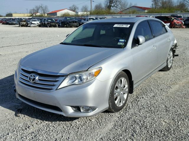 4T1BK3DB4CU446404 - 2012 TOYOTA AVALON BAS SILVER photo 2